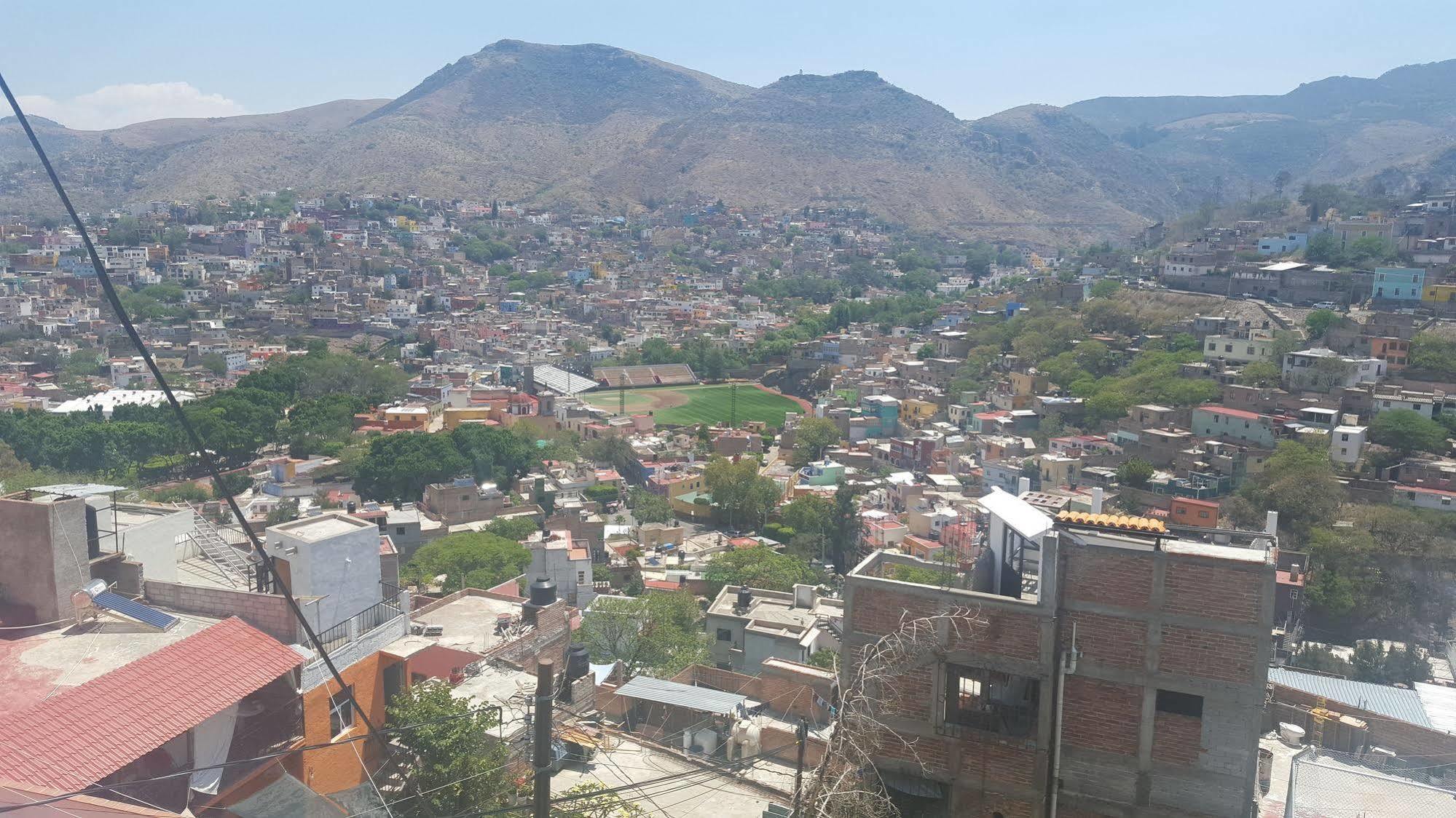 Hotel Paseo De La Presa Guanajuato Esterno foto